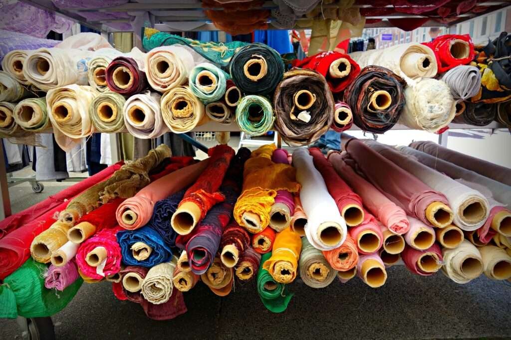 WHOLESALE FABRIC AT LOW PRICE IN DELHI